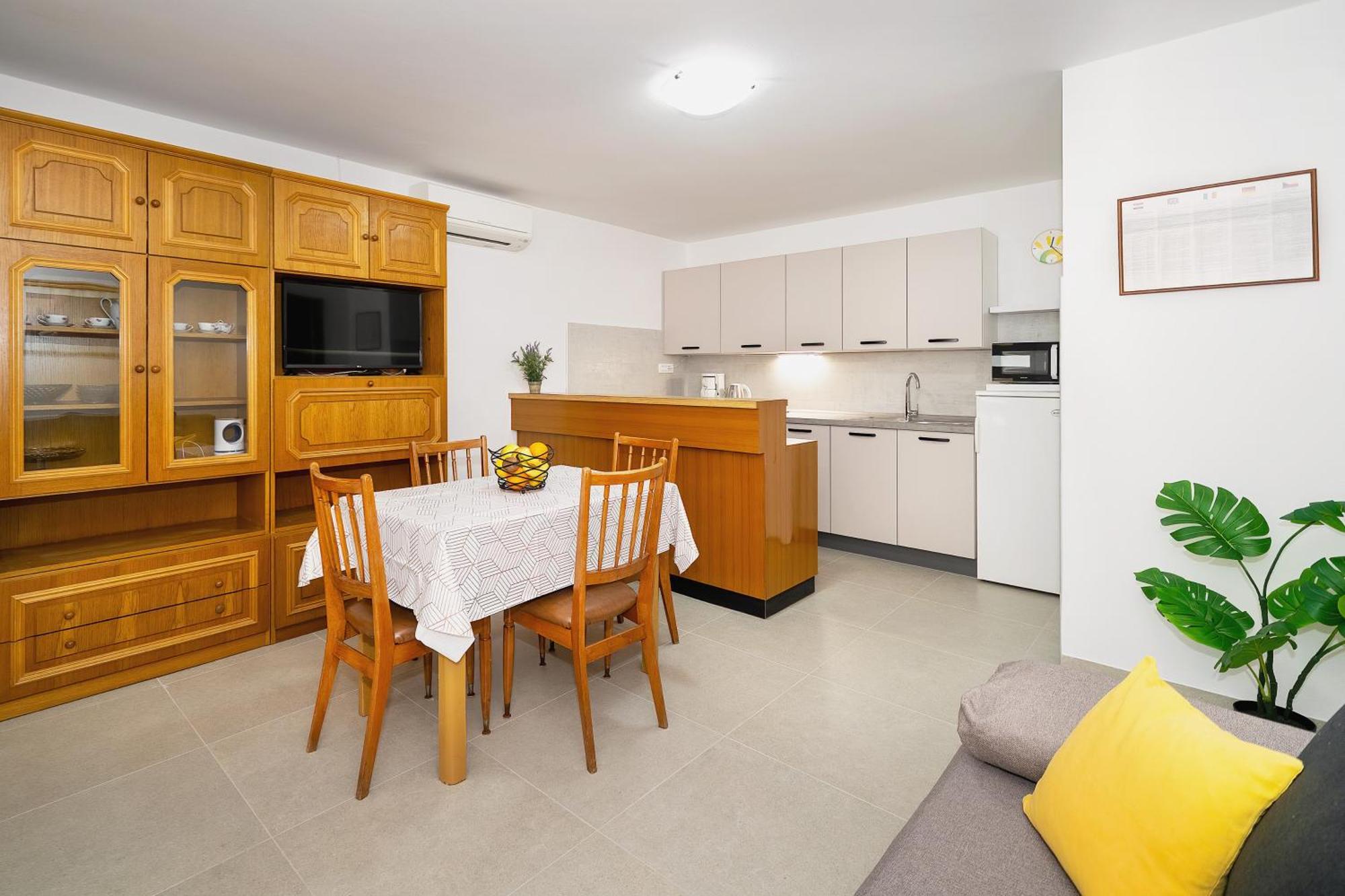 Apartments&Room Jagoda Baška Zewnętrze zdjęcie