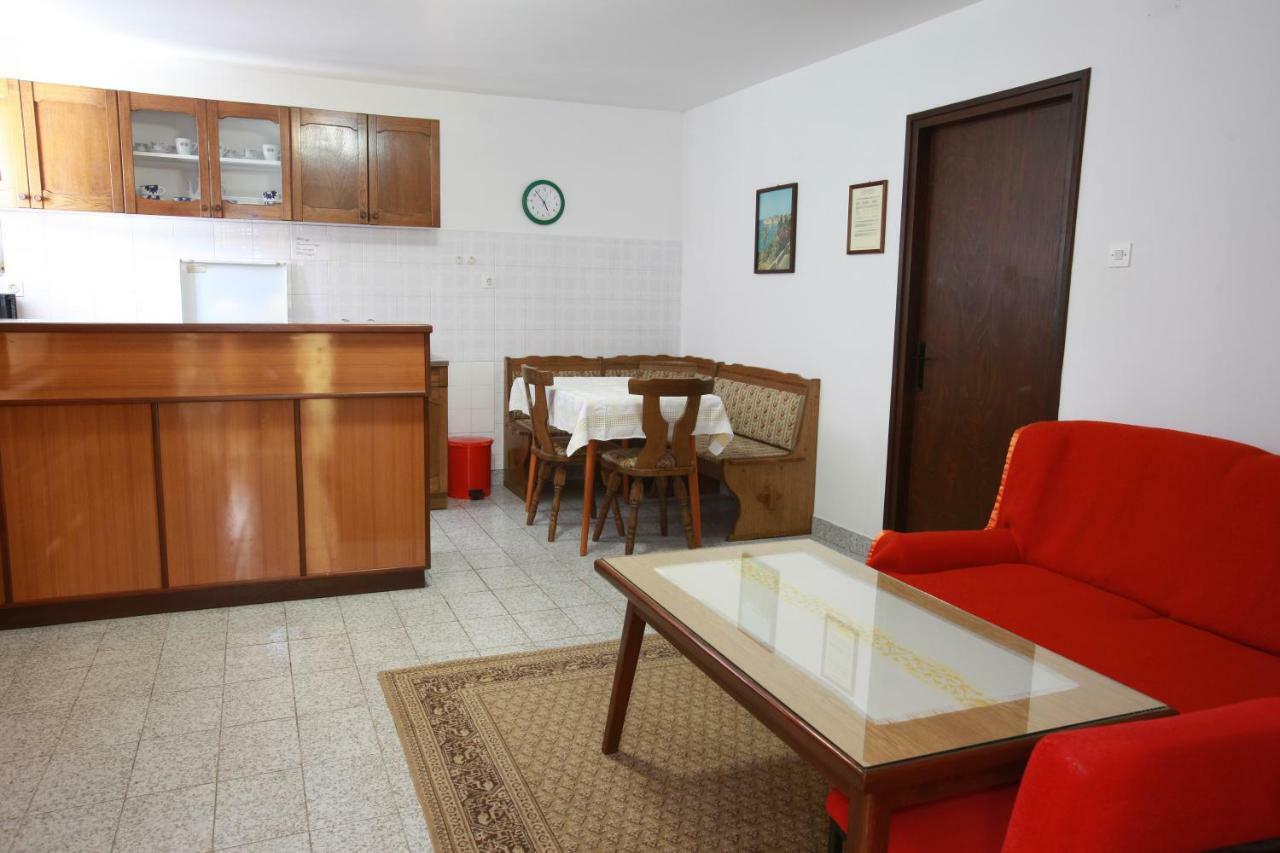 Apartments&Room Jagoda Baška Zewnętrze zdjęcie
