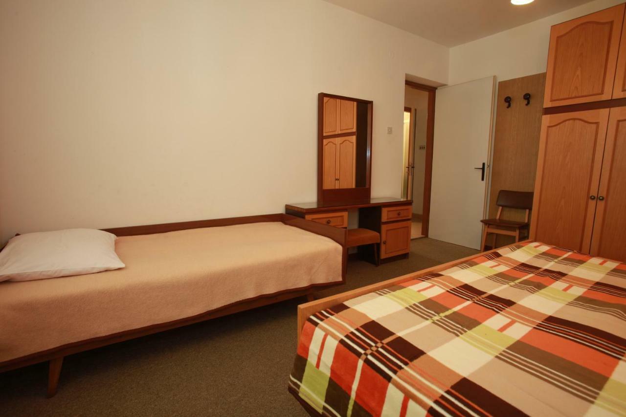 Apartments&Room Jagoda Baška Zewnętrze zdjęcie